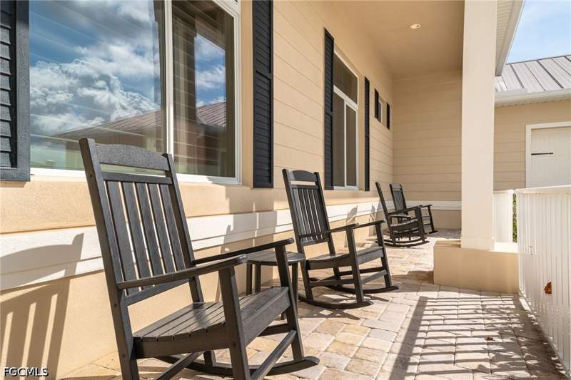 3 bedroom SingleFamilyResidence at 5272 River Blossom Ln, Old Fort Denaud, Fort Denaud — photo 4