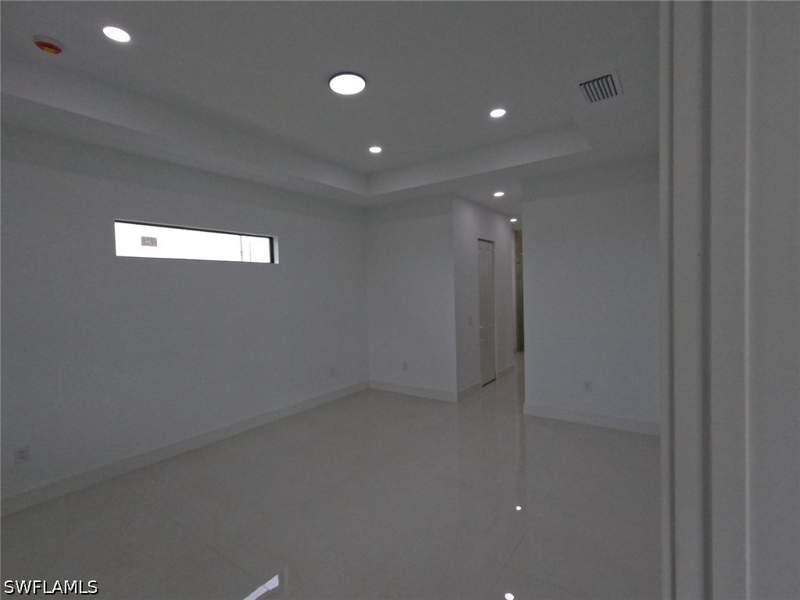 3 bedroom SingleFamilyResidence at 2423 NW 6th St, Cape Coral, Cape Coral — photo 4