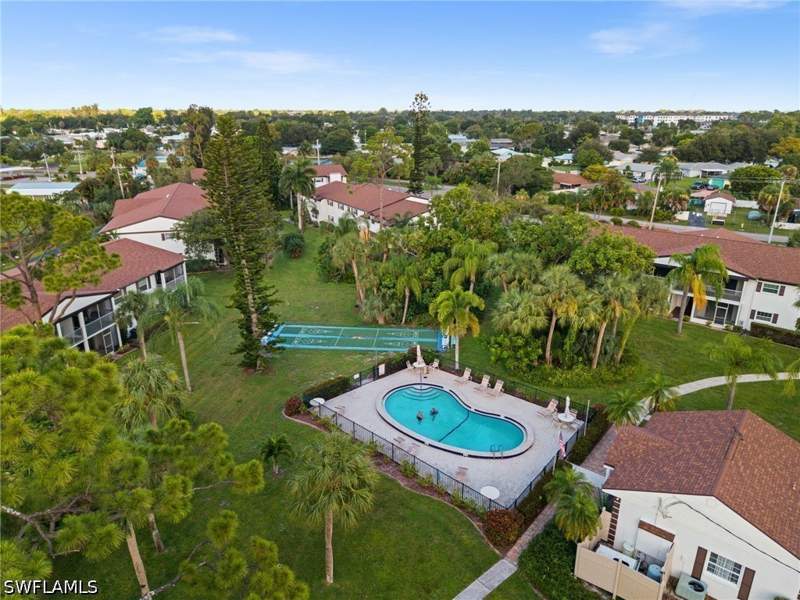 2 bedroom Condominium at 7001 New Post Dr 3, Foxmoor Condo, North Fort Myers — photo 3