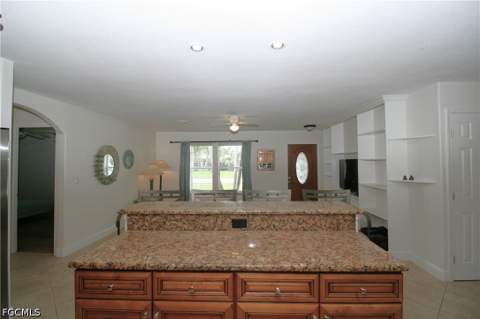 1421 SE 36th St, Cape Coral FL - photo 12 of 34