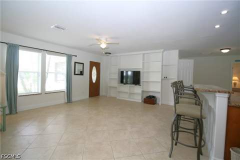 1421 SE 36th St, Cape Coral FL - photo 8 of 34