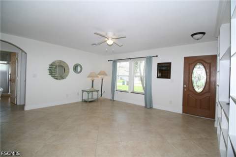 1421 SE 36th St, Cape Coral FL - photo 9 of 34