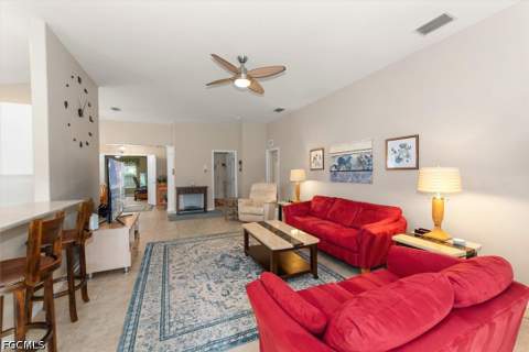 10053 Colonial Country Club Blvd, Fort Myers FL - photo 7 of 33