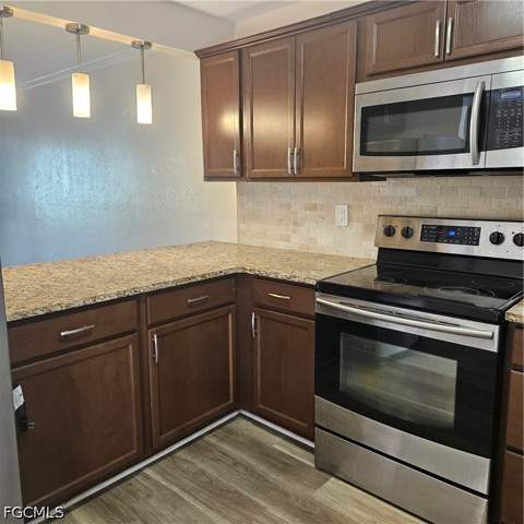 4616 Skyline Blvd 104, Cape Coral FL - photo 7 of 18