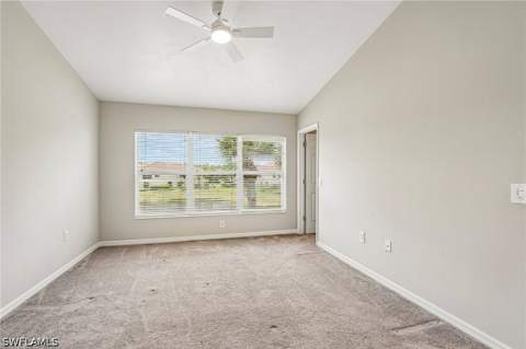 1104 Oxford Ln 44, Naples FL - photo 11 of 29