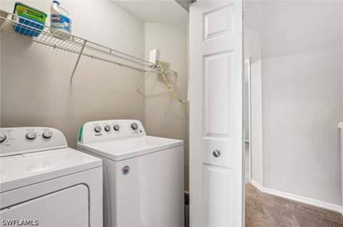 1104 Oxford Ln 44, Naples FL - photo 18 of 29