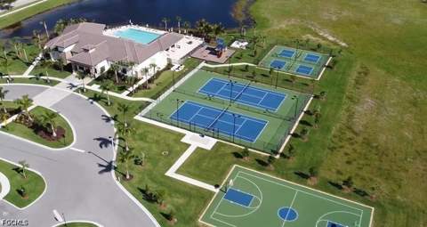 14008 Oviedo Pl, Fort Myers FL - photo 9 of 9