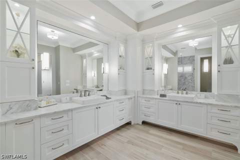 564 Spinnaker Dr, Marco Island FL - photo 11 of 40