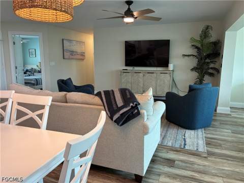 5240 Seminole Ct, Cape Coral FL - photo 14 of 40