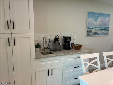 5240 Seminole Ct, Cape Coral FL - photo 17 of 40