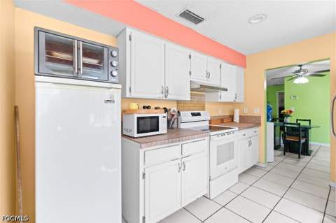 918 McKinley Ave, Lehigh Acres FL - photo 23 of 40