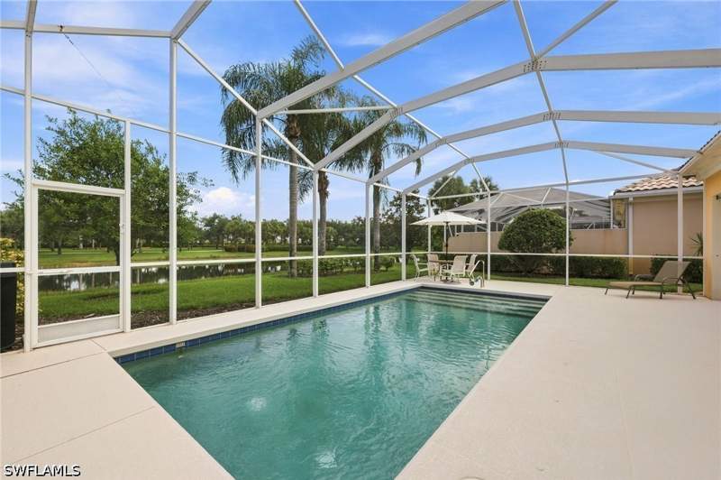 3 bedroom SingleFamilyResidence at 7589 Garibaldi Ct, Verona Walk, Naples — photo 2