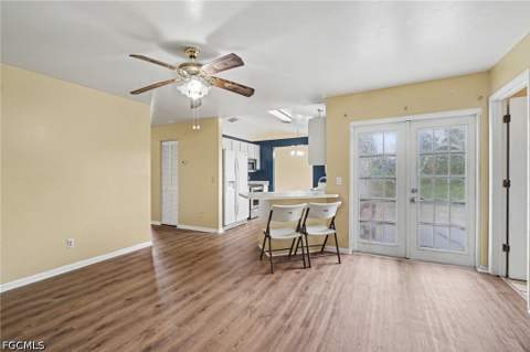 514 Palmetto Ave, Lehigh Acres FL - photo 8 of 27