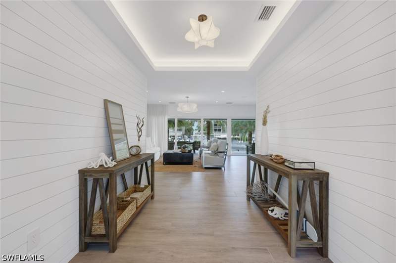 4 bedroom SingleFamilyResidence at 860 Partridge Ct, Marco Island, Marco Island — photo 3