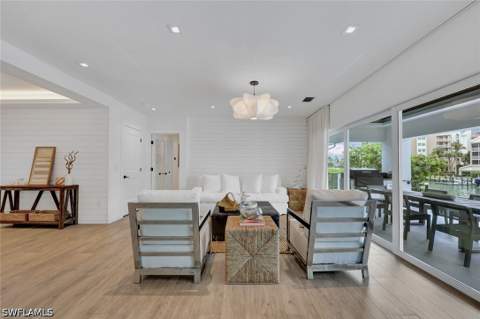 860 Partridge Ct, Marco Island FL - photo 6 of 42