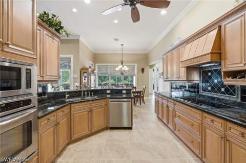 4651 Castalia Ct, Fort Myers FL - photo 13 of 50