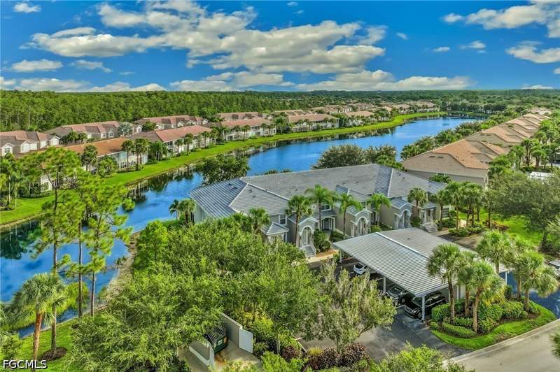 2 bedroom Condominium at 10134 Colonial Country Club Blvd 904, Garden Lakes, Fort Myers — photo 2