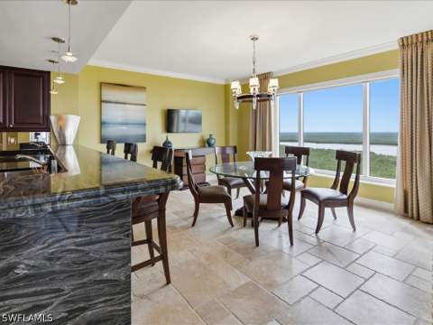 1050 Borghese Ln 1004, Naples FL - photo 11 of 38