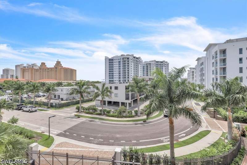 2 bedroom Condominium at 271 Southbay Dr 241, Barefoot Pelican, Naples — photo 4