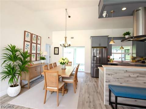 561 Foxcreek Dr, Lehigh Acres FL - photo 12 of 47