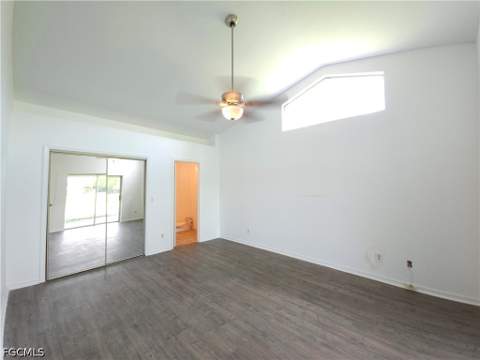 561 Foxcreek Dr, Lehigh Acres FL - photo 21 of 47