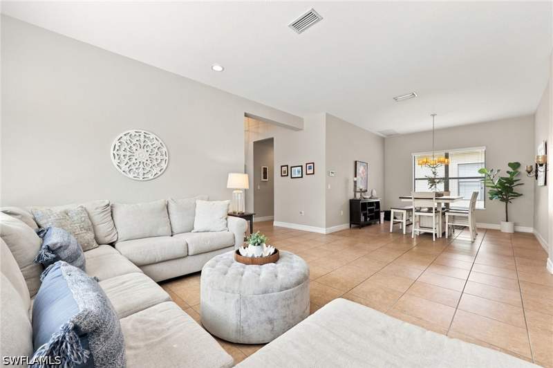 3 bedroom SingleFamilyResidence at 3846 Pleasant Springs Dr, Riverstone, Naples — photo 5