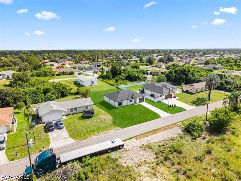 3 bedroom SingleFamilyResidence at 2814 12th St SW, Lehigh Acres, Lehigh Acres — photo 4