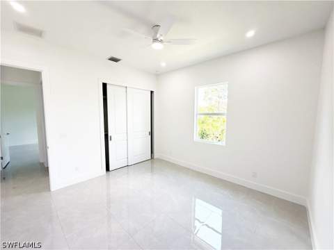 508 Herrin Ave, Lehigh Acres FL - photo 15 of 39