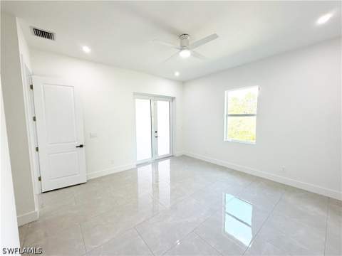 508 Herrin Ave, Lehigh Acres FL - photo 22 of 39