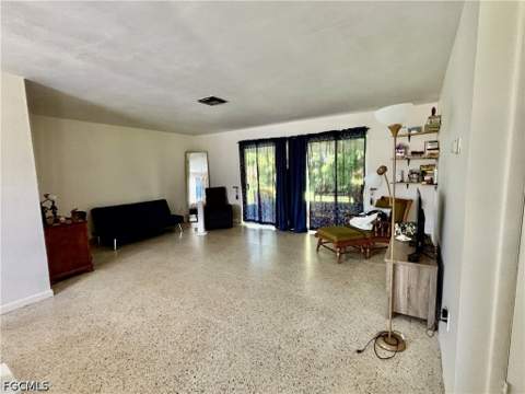 901 Juno Dr, Lehigh Acres FL - photo 11 of 30