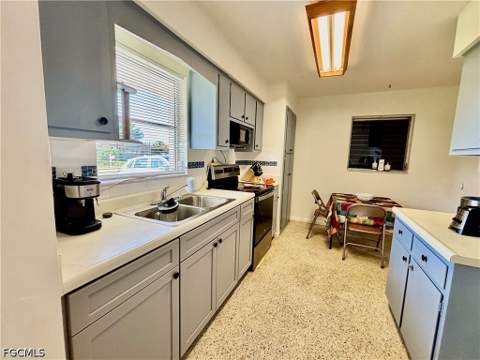 901 Juno Dr, Lehigh Acres FL - photo 16 of 30