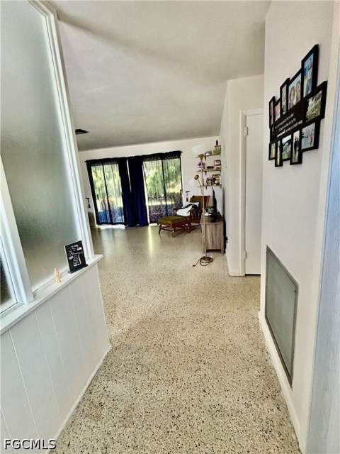 901 Juno Dr, Lehigh Acres FL - photo 8 of 30