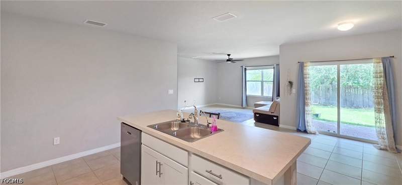 4 bedroom SingleFamilyResidence at 1922 Xelda Ave N, Lehigh Acres, Lehigh Acres — photo 4