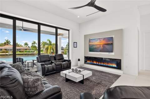 5362 Mayfair Ct, Cape Coral FL - photo 8 of 50