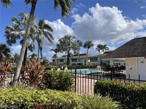 325 Charlemagne Blvd A101, Naples FL - photo 15 of 29