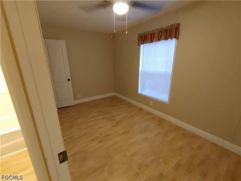 330 N Cabbage Palm St, Clewiston FL - photo 8 of 36