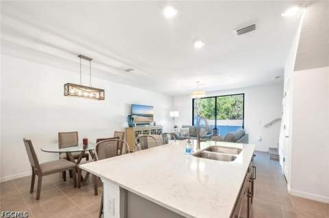14195 Oviedo Pl, Fort Myers FL - photo 11 of 42