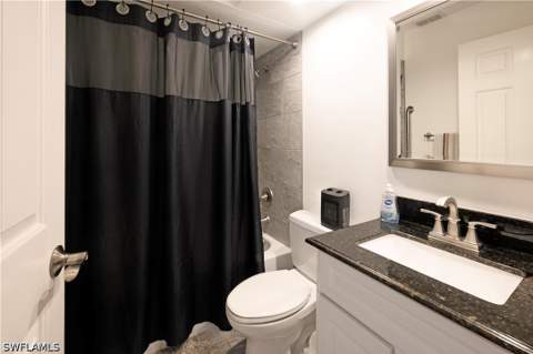 2041 Pine Isle Ln 2041, Naples FL - photo 21 of 37