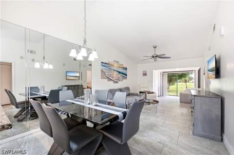 2041 Pine Isle Ln 2041, Naples FL - photo 6 of 37