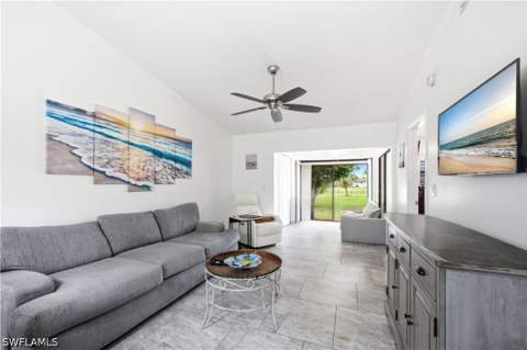 2041 Pine Isle Ln 2041, Naples FL - photo 7 of 37