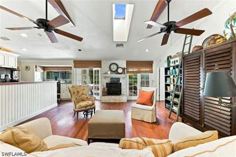 5247 Cherry Wood Dr, Naples FL - photo 12 of 31