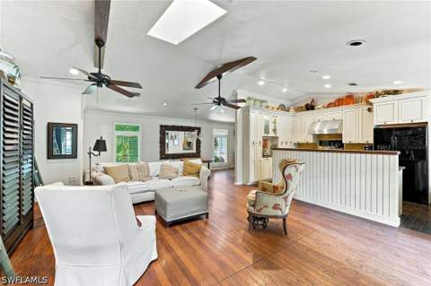 5247 Cherry Wood Dr, Naples FL - photo 14 of 31