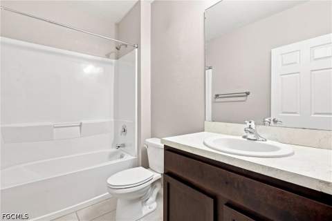 3180 Cozumel Ct, Cape Coral FL - photo 13 of 30