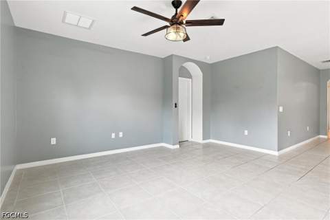 3180 Cozumel Ct, Cape Coral FL - photo 9 of 30