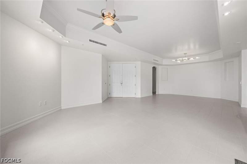 4 bedroom Condominium at 14270 Royal Harbour Ct 323, The Paramount, Fort Myers — photo 4