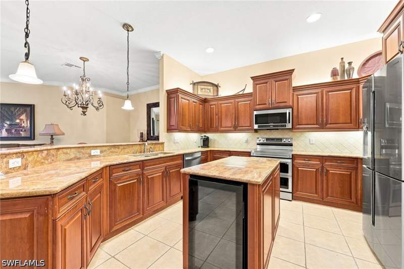 3 bedroom Attached at 22205 Ponte Romano Ln, Rapallo, Estero — photo 3