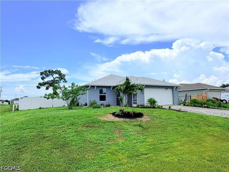3 bedroom SingleFamilyResidence at 1010 NE 1st Ave, Cape Coral, Cape Coral — photo 1