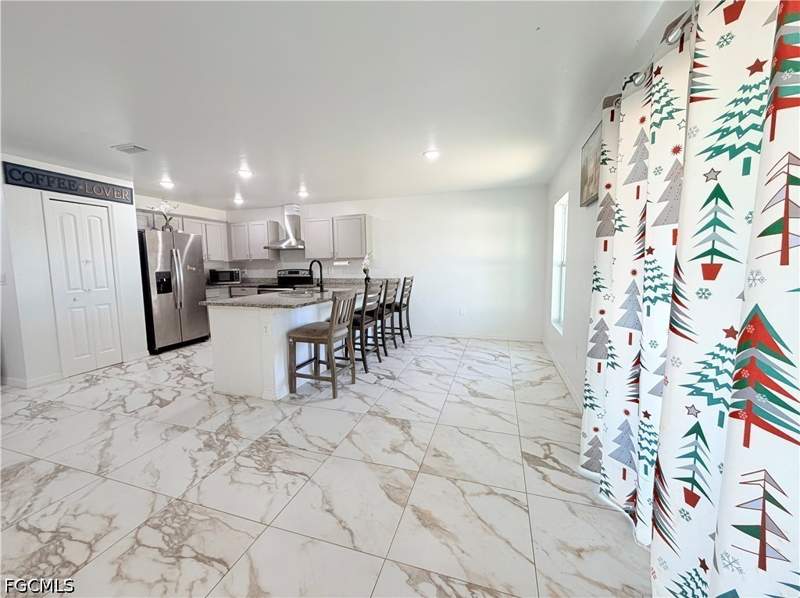 3 bedroom SingleFamilyResidence at 1010 NE 1st Ave, Cape Coral, Cape Coral — photo 5
