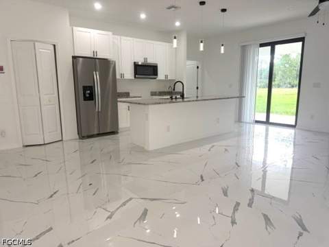 2906 37th St W, Lehigh Acres FL - photo 6 of 9