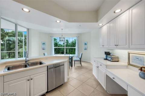 300 Dunes Blvd 203, Naples FL - photo 14 of 50